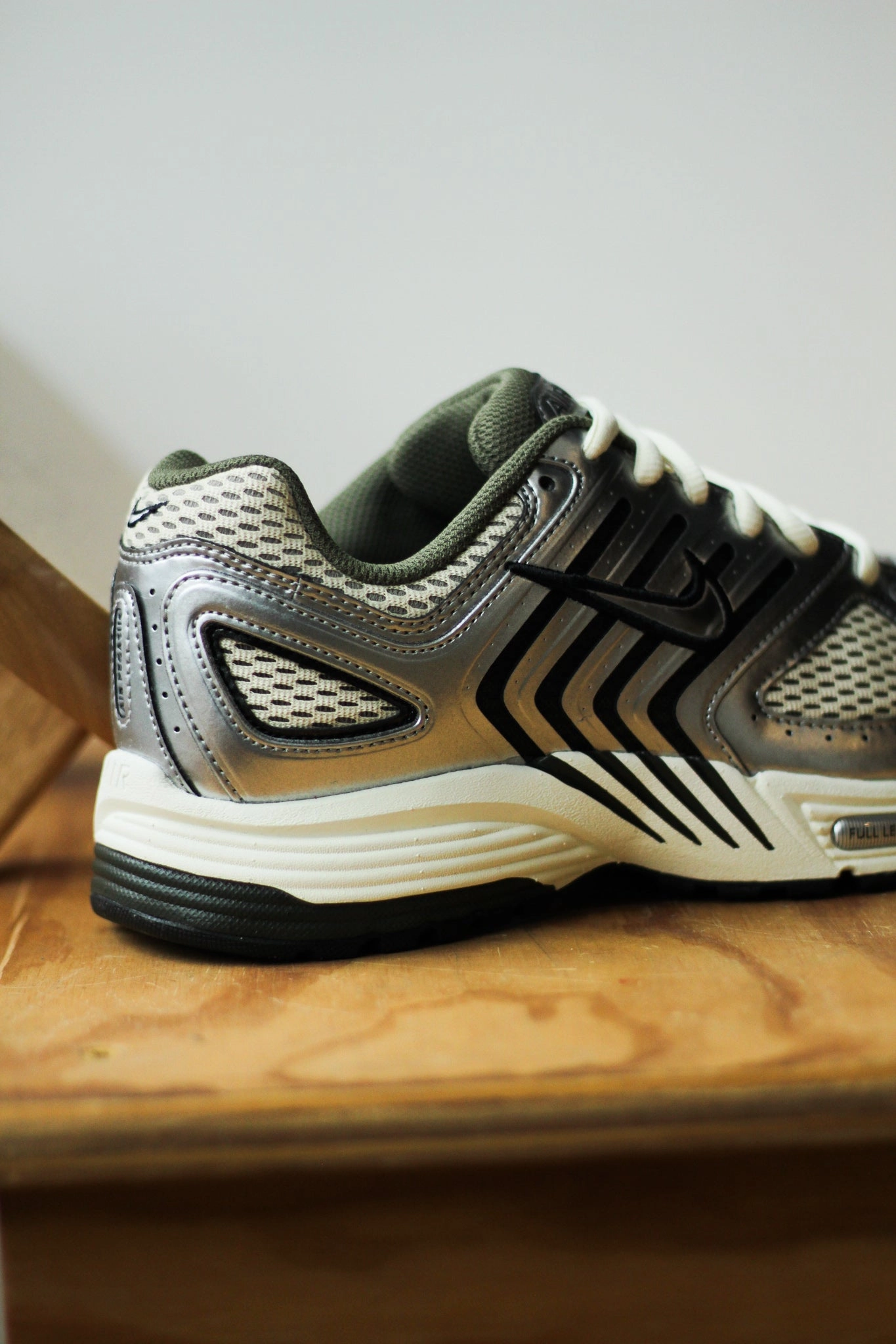 AIR PEGASUS 2005 LT KHAKI