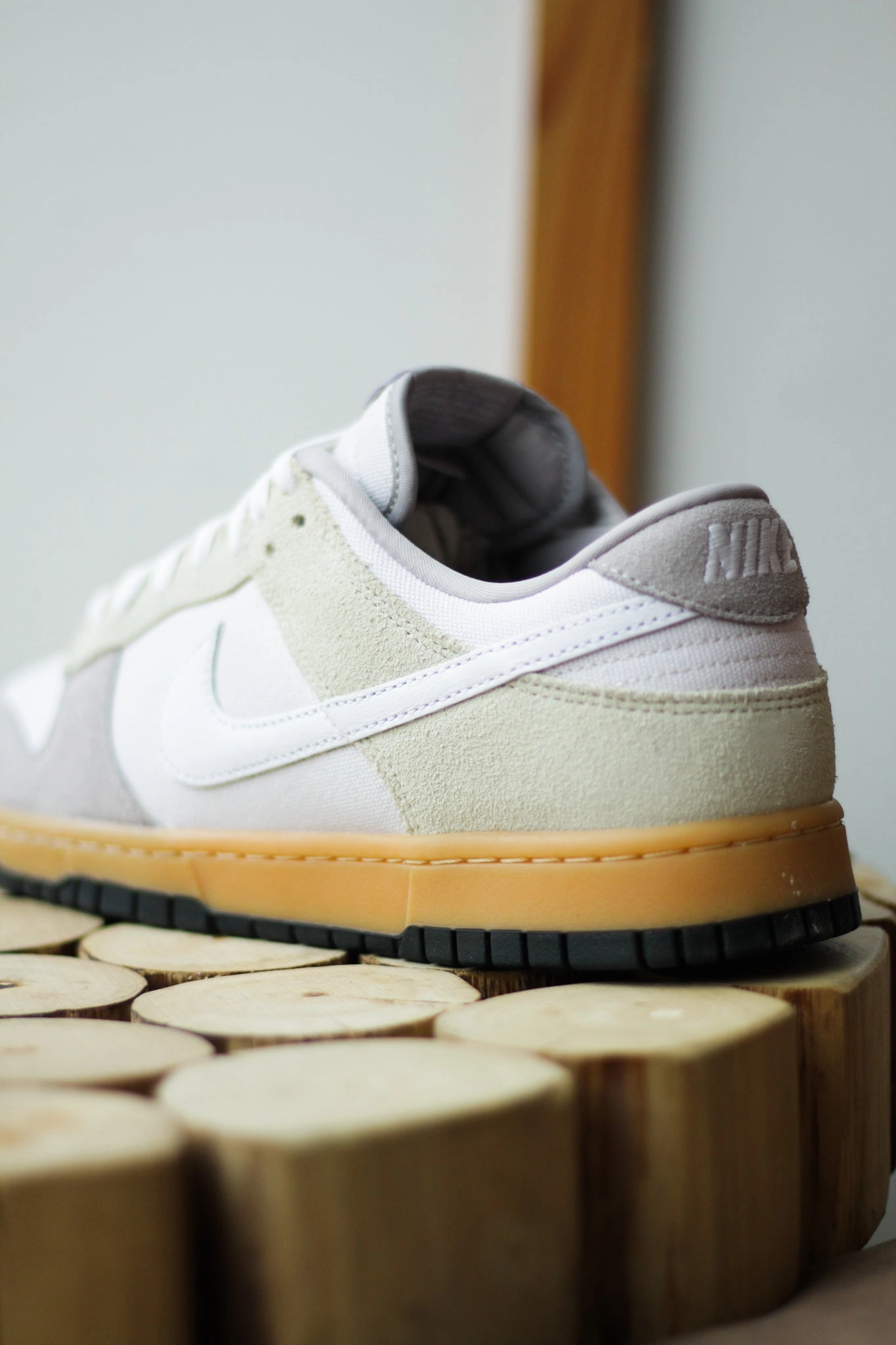 DUNK LOW PHANTOM