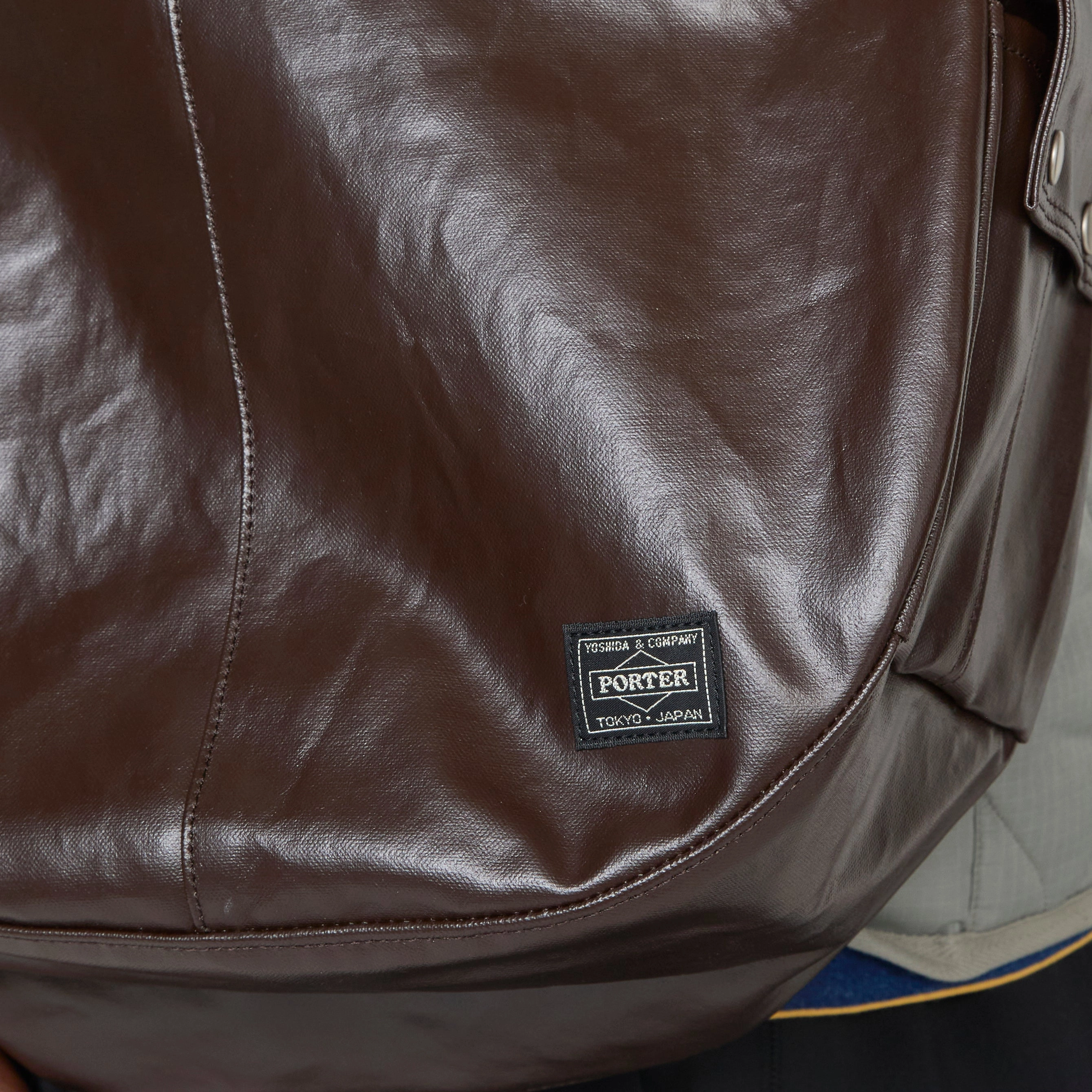Free Style Shoulder Bag Brown