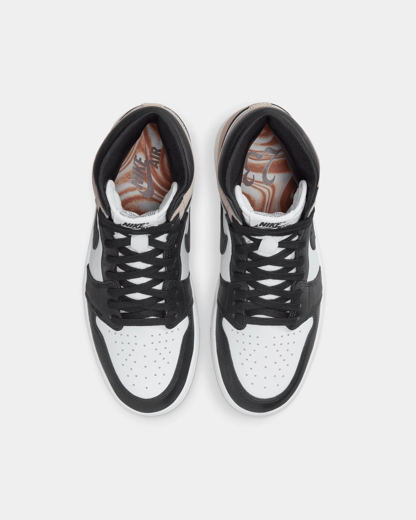 Jordan Women's Air Jordan Retro High OG Latte Black/Legend MD Brown