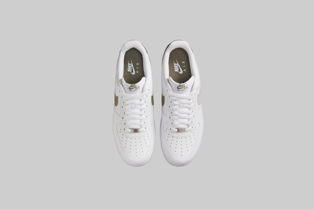Nike Air Force 1 '07 'White and Light Army'