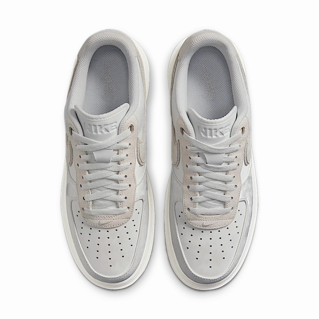Nike Air Force 1 Low Luxe Summit White Light Bone