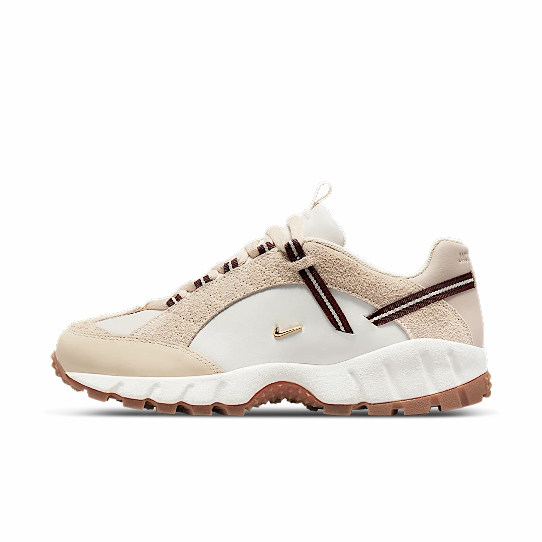 Nike Air Humara LX Jacquemus Light Bone Gold