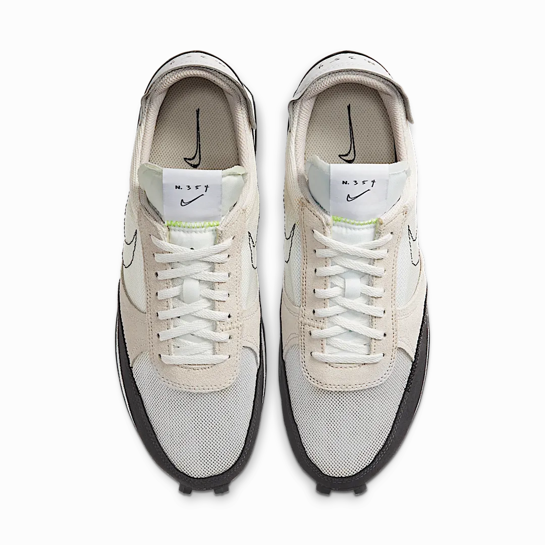 Nike Daybreak Type Summit White Light Orewood Brown