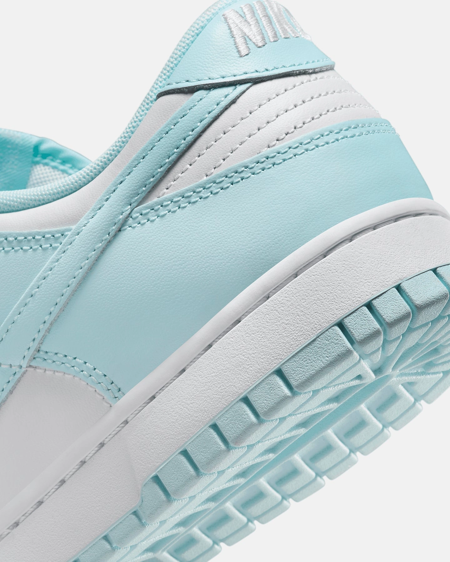 Nike Dunk Low Retro White/Glacier Blue