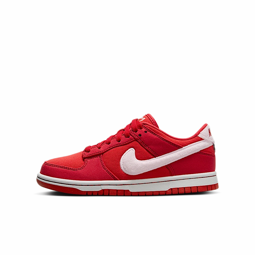 Nike Dunk Low Valentine's Day (2024)