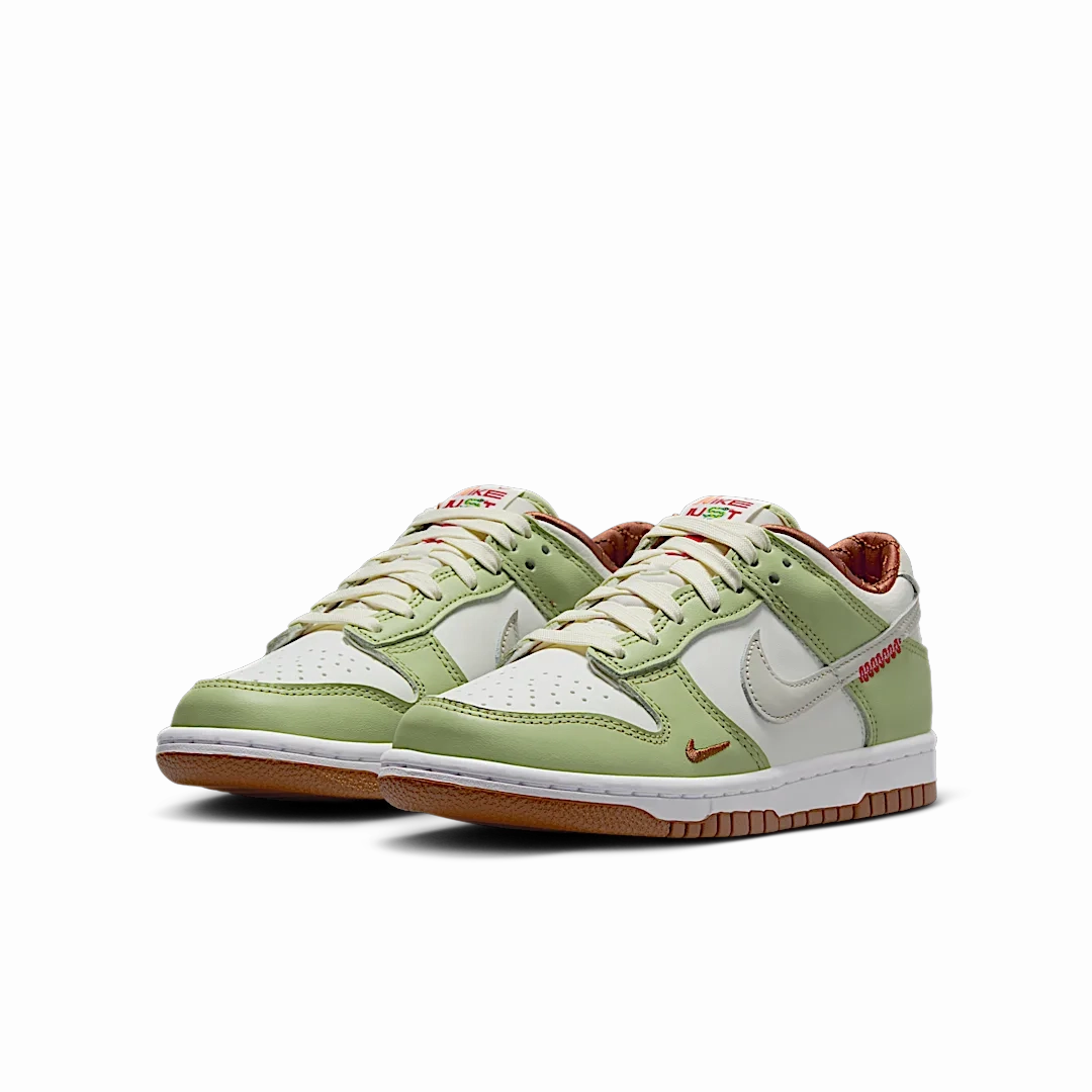 Nike Dunk Low Year of the Snake