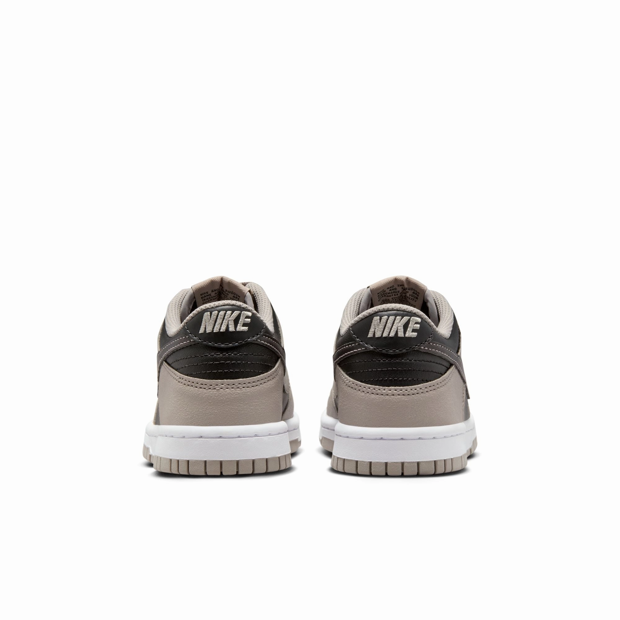 NIKE DUNK LOW סניקרס