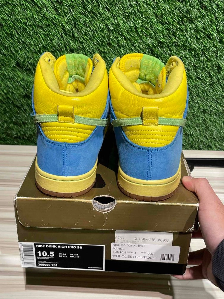 Nike SB Dunk High Marge Simpson SZ 10.5..