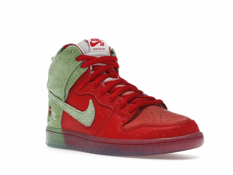 Nike SB Dunk High Strawberry Cough