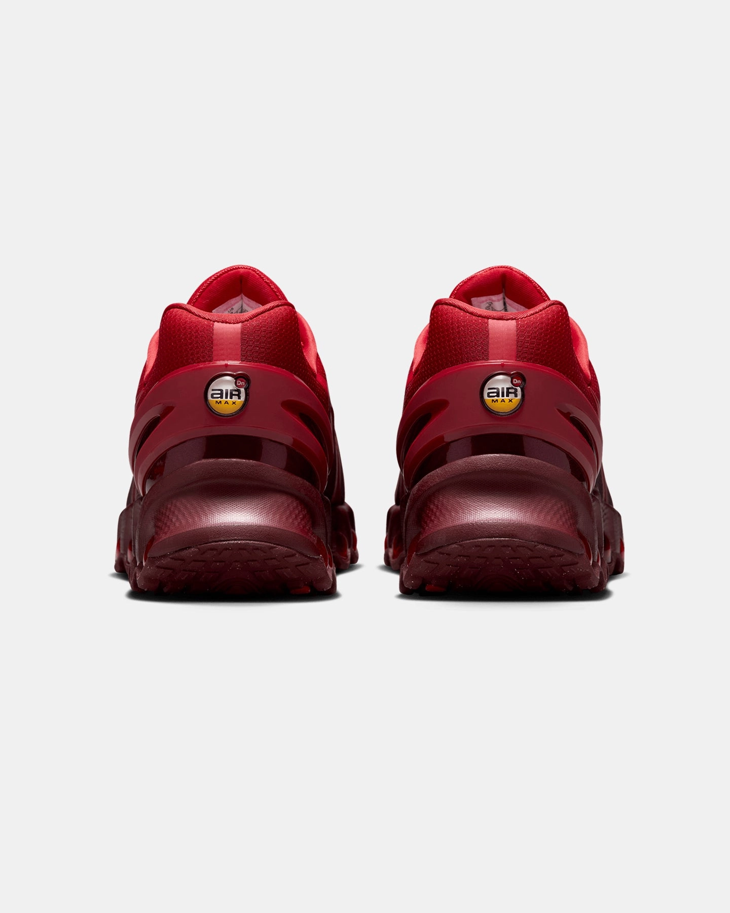 Nike Women's Air Max DN8 Red University Red