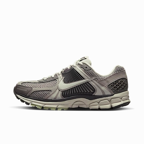Nike Zoom Vomero 5 Cobblestone Flat Pewter
