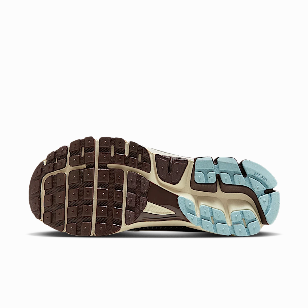Nike Zoom Vomero 5 Earth Fossil