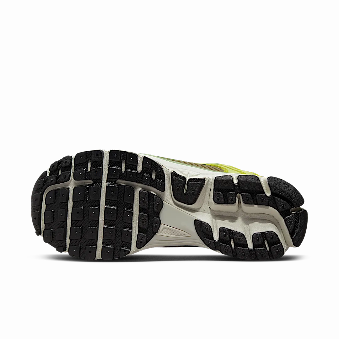 Nike Zoom Vomero 5 Olive Flak Volt