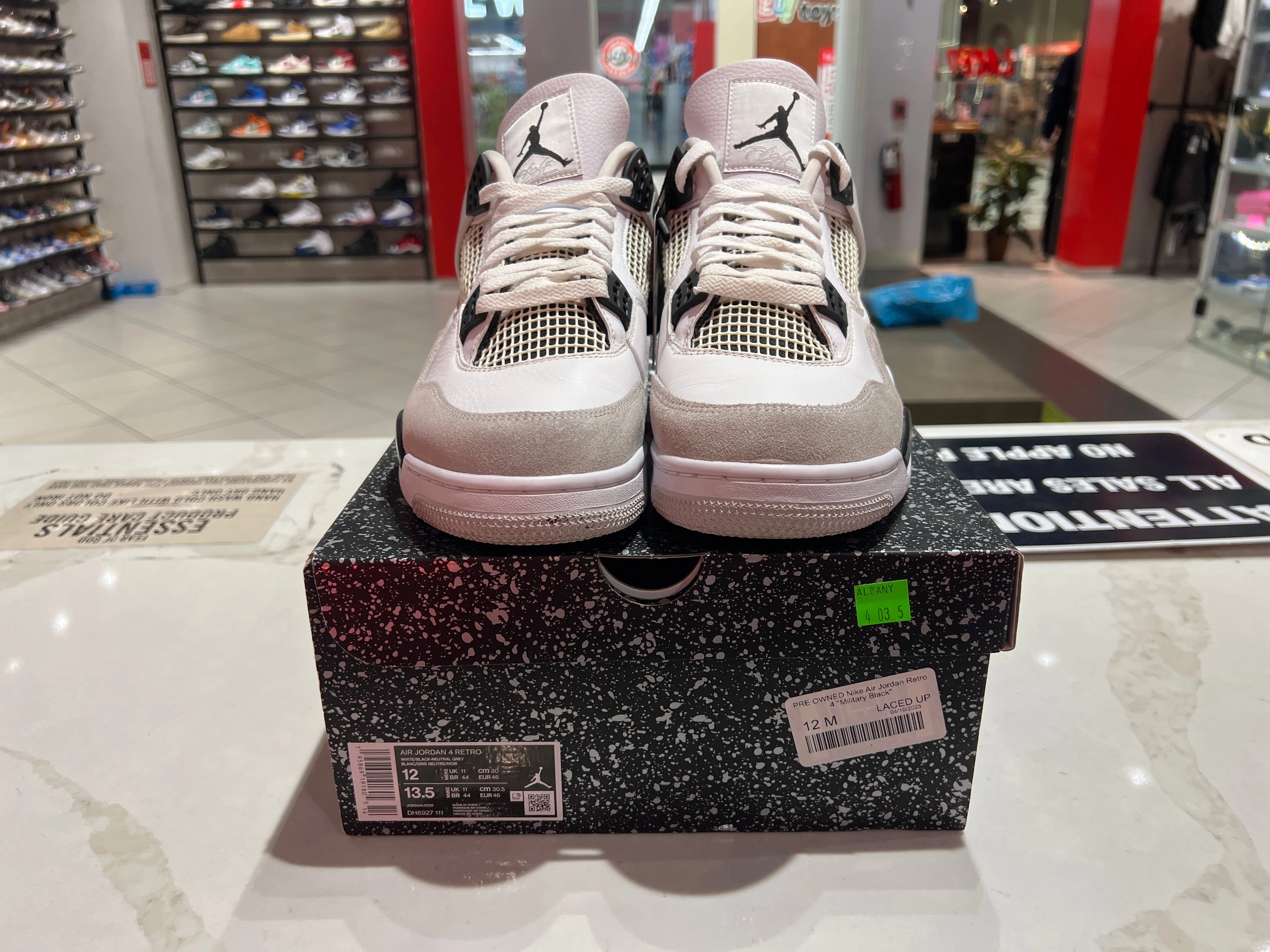 PRE OWNED Nike Air Jordan Retro 4 Military Black