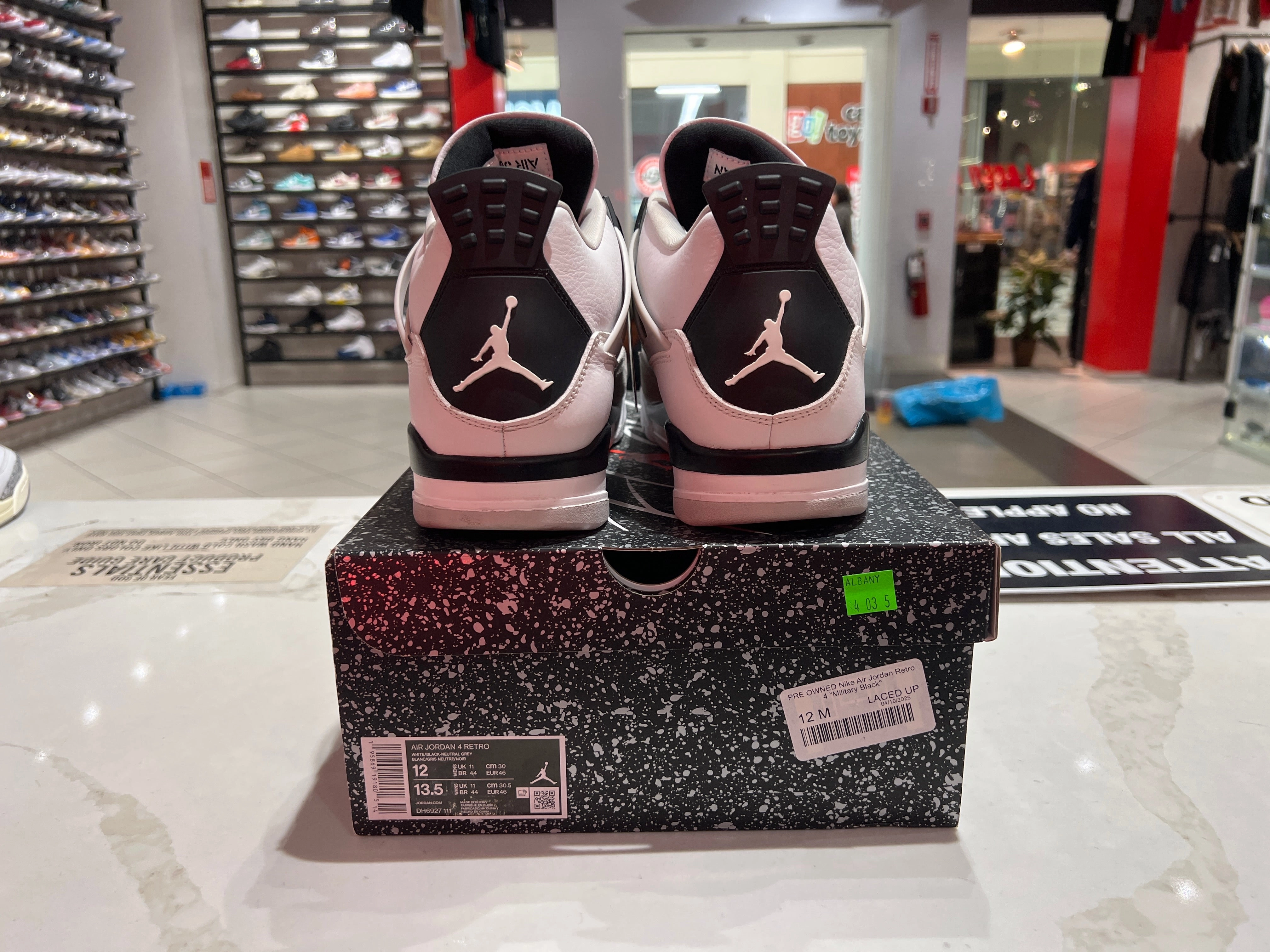 PRE OWNED Nike Air Jordan Retro 4 Military Black