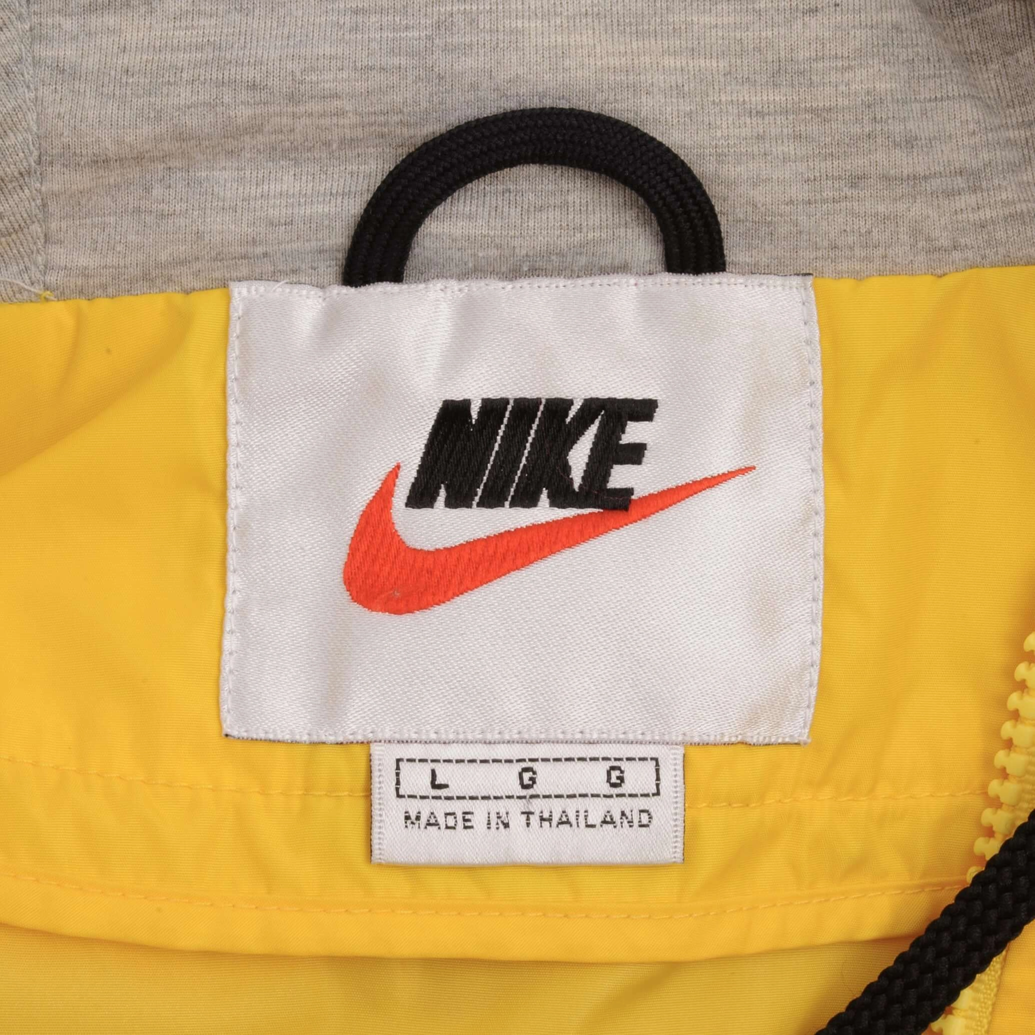 VINTAGE NIKE CENTER SWOOSH WINDBREAKER PULLOVER JACKET 1990S SIZE LARGE