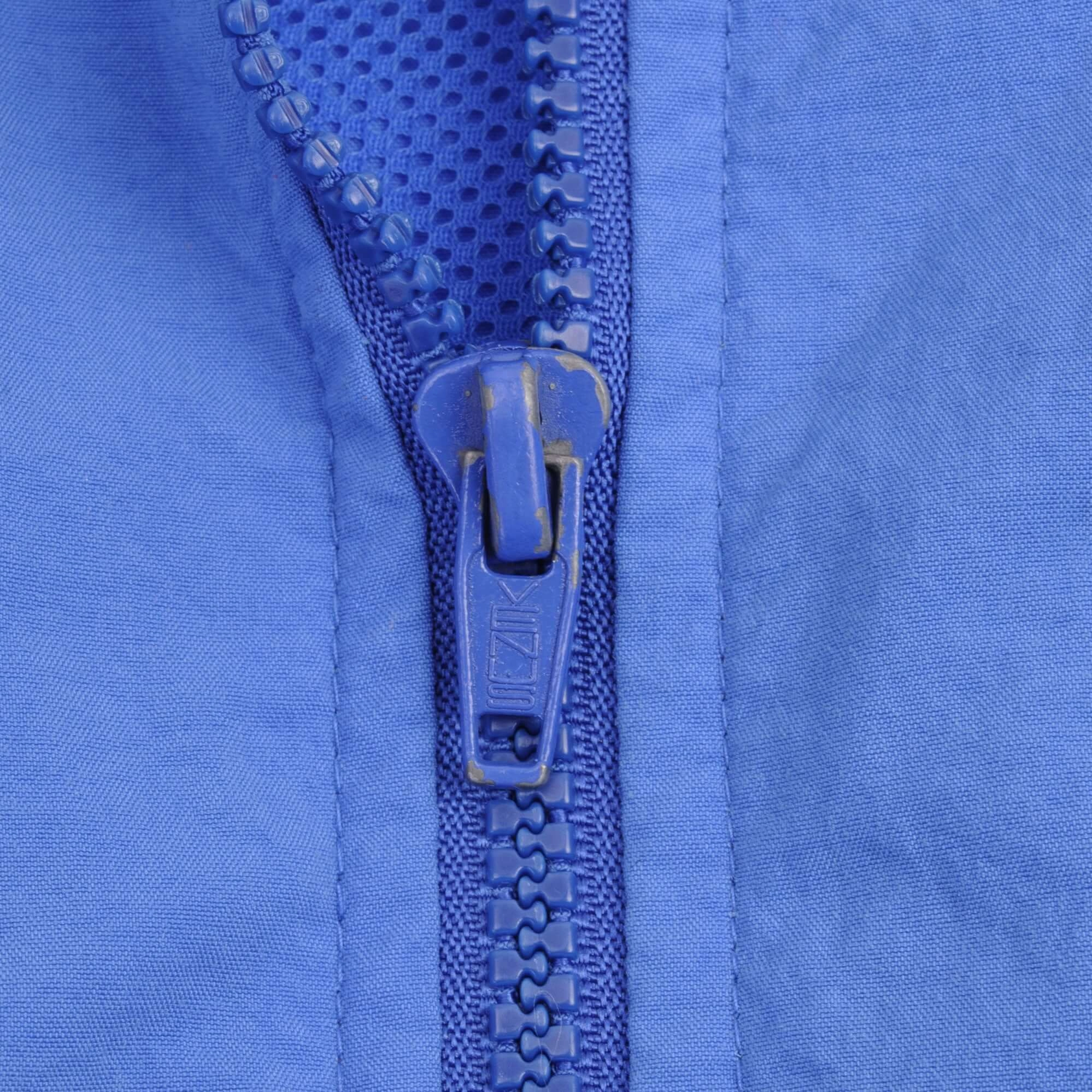 VINTAGE NIKE SWOOSH BLUE WINDBREAKER JACKET 1980S SIZE MEDIUM