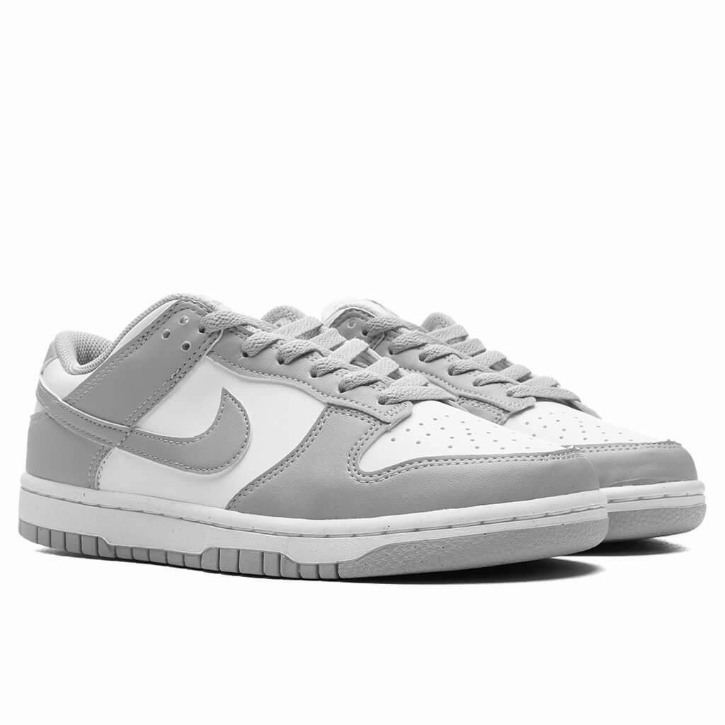 Women's Dunk Low - White/Light Smoke Grey