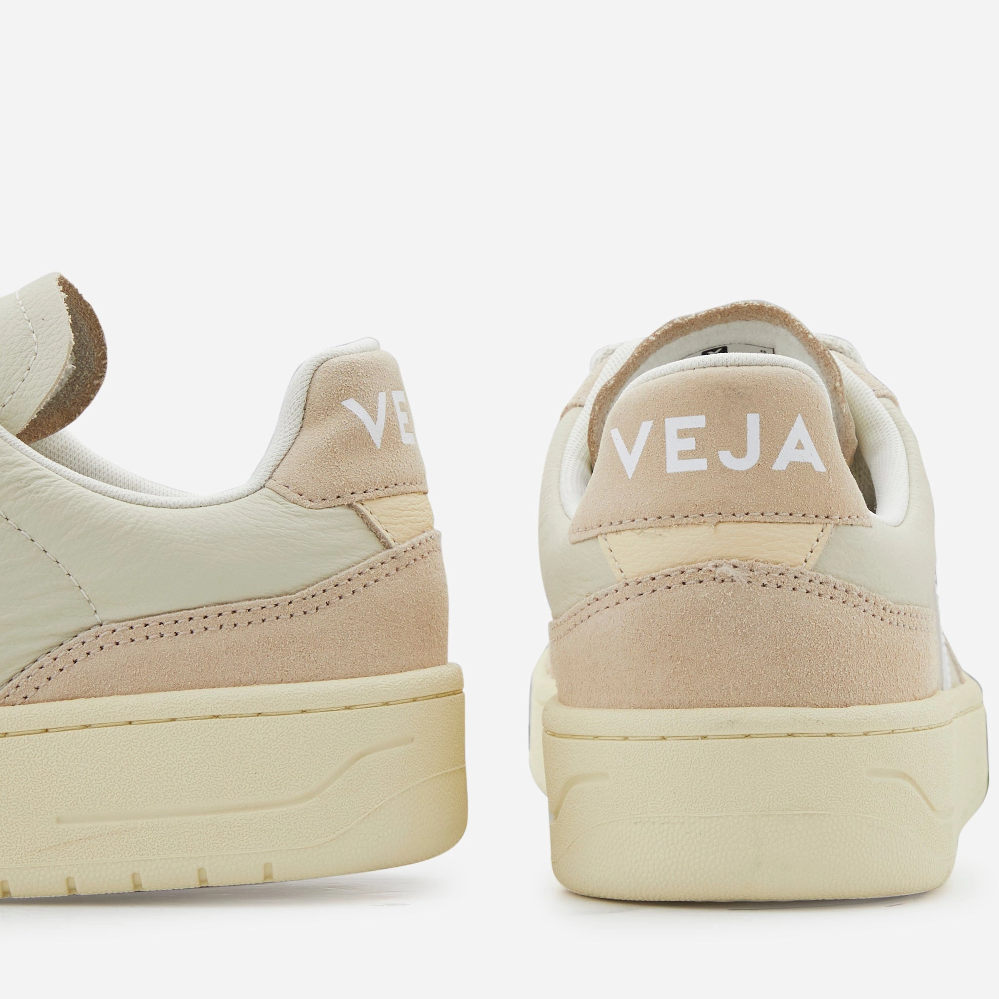 Women's V-90 Leather Pierre White
